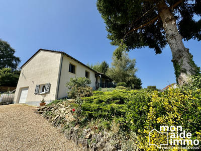 Maison - 107 m² - 5 pièces