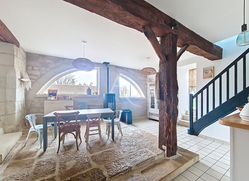 Maison - 180 m² - 6 pièces