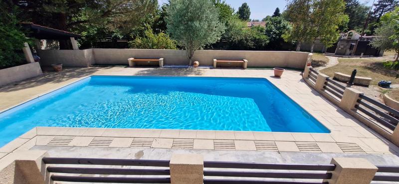 Maison - 150 m² - 5 pièces