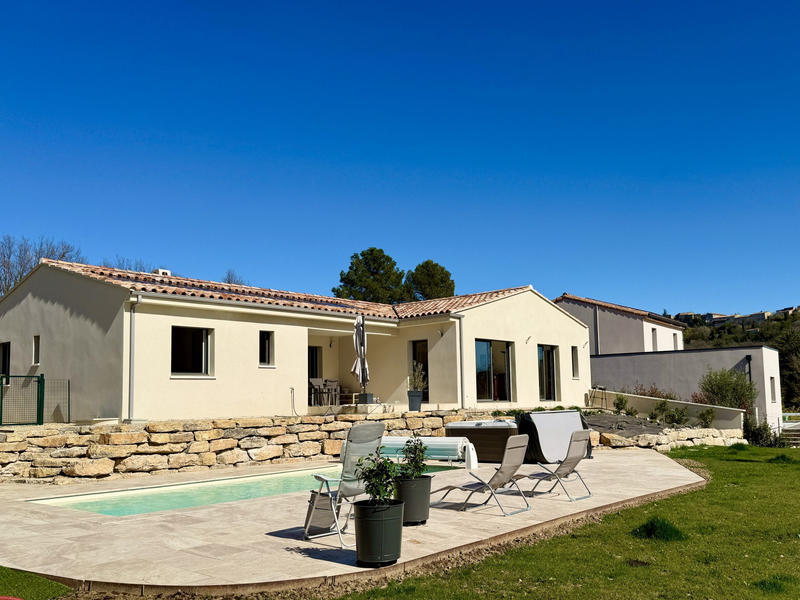 Villa - 122 m² - 5 pièces