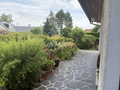 Maison - 152 m² - 6 pièces