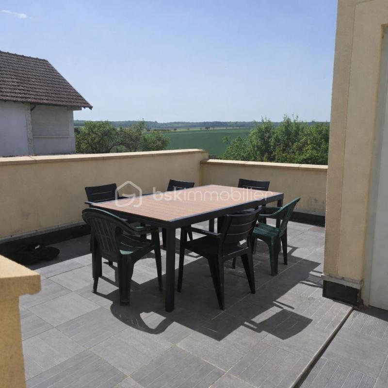 Maison - 110 m² - 4 pièces