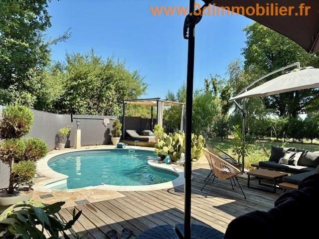 Maison - 107 m² - 4 pièces