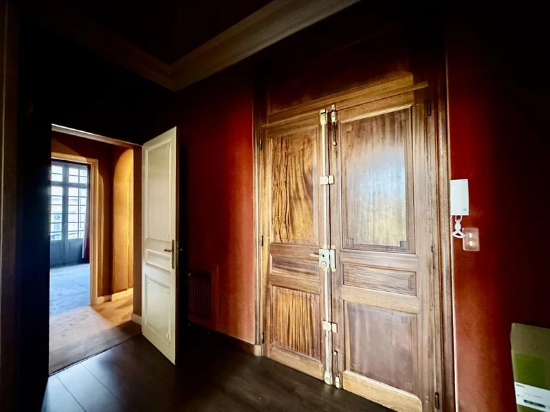 Appartement - 178 m² - 4 pièces