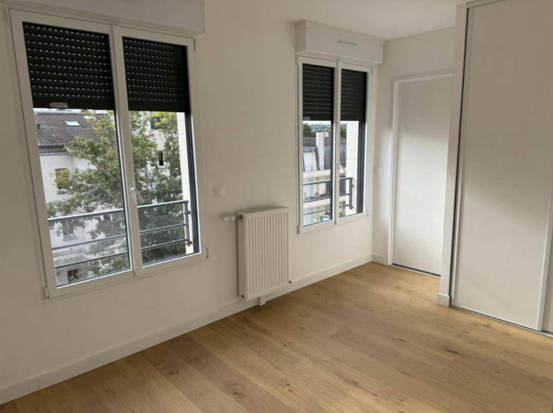 Appartement - 96 m² - 4 pièces