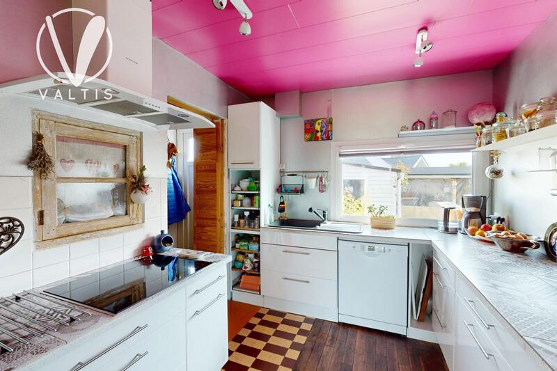 Maison - 121 m² - 6 pièces