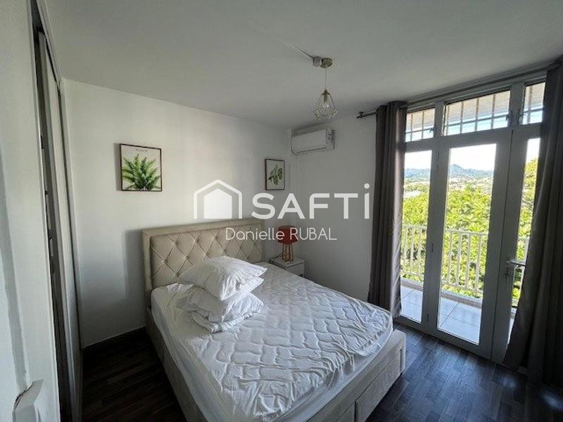 Appartement - 108 m² - 4 pièces