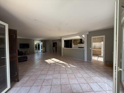 Villa - 146 m² - 5 pièces