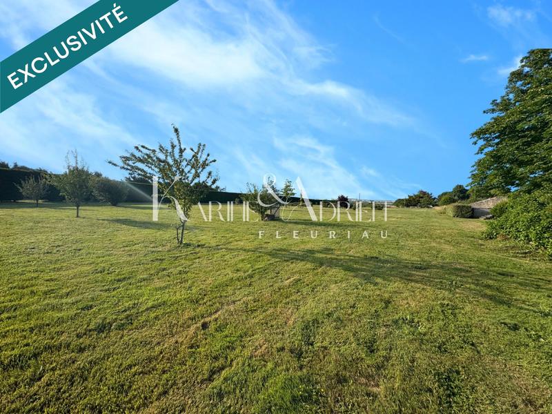 Maison - 216 m² - 7 pièces