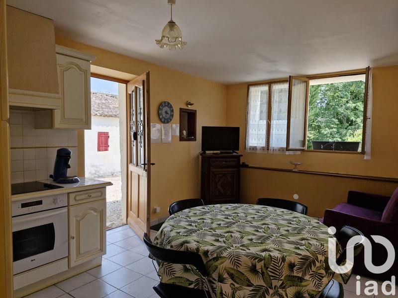 Maison de village - 412 m² - 13 pièces