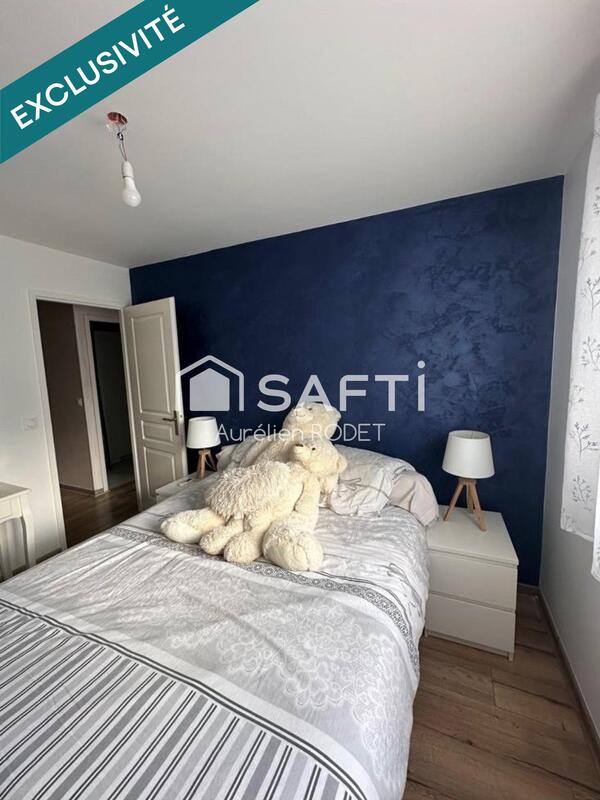 Maison - 95 m² - 5 pièces