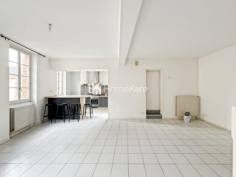 Appartement - 95 m² - 4 pièces