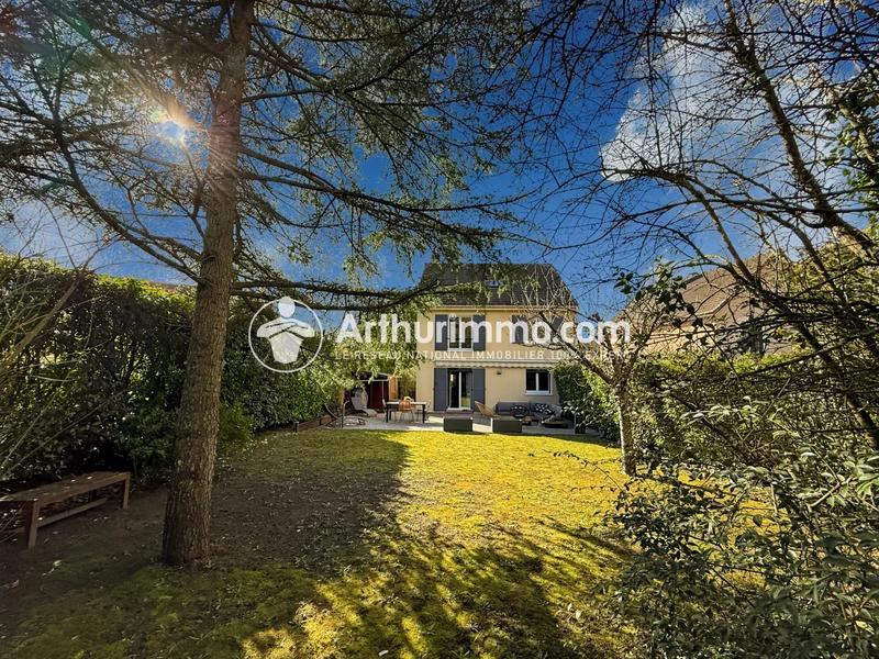 Maison - 122 m² - 7 pièces