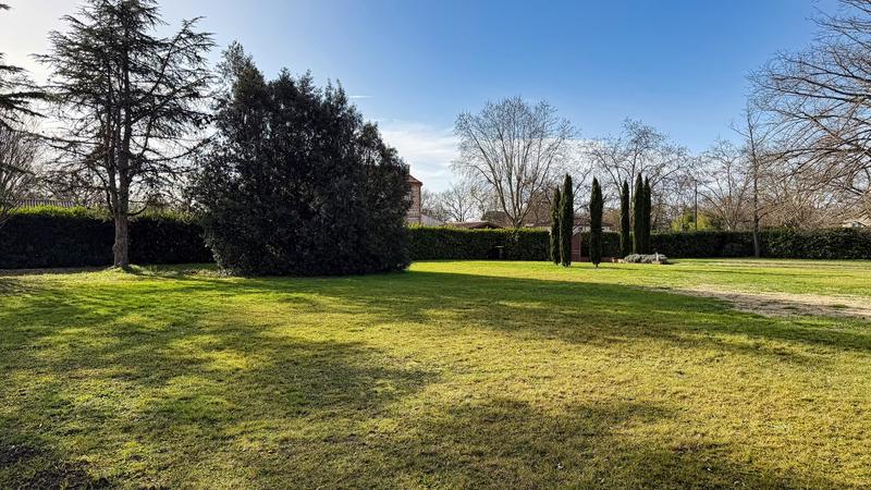 Terrain constructible - 968 m²