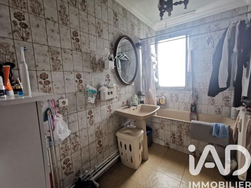 Appartement - 90 m² - 4 pièces