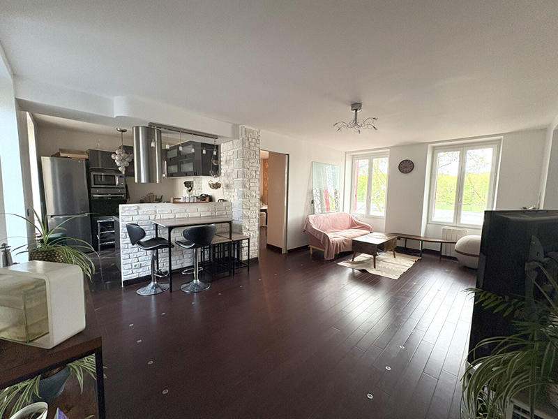 Appartement - 64 m² - 3 pièces