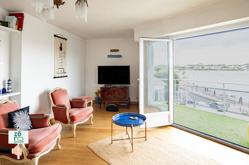 Appartement - 82 m² - 3 pièces