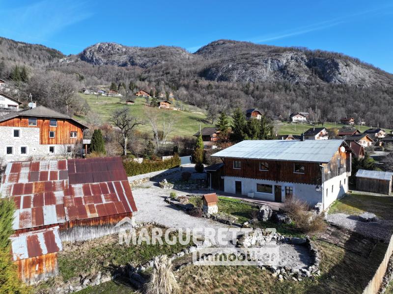 Ferme - 300 m² - 11 pièces