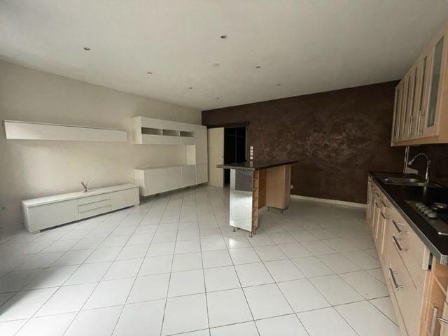 Appartement - 60 m² - 2 pièces