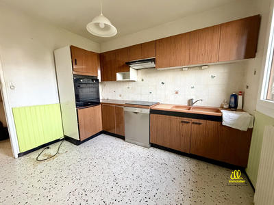 Maison - 140 m² - 6 pièces