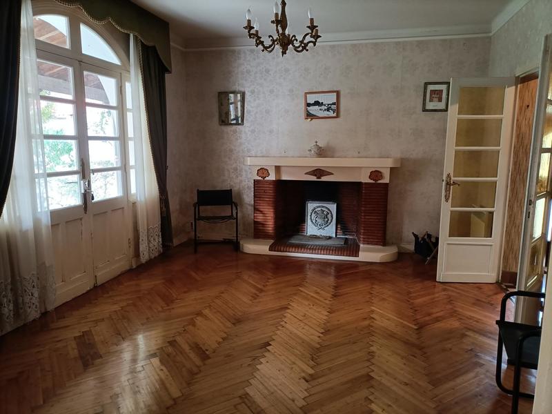 Maison - 138 m² - 6 pièces