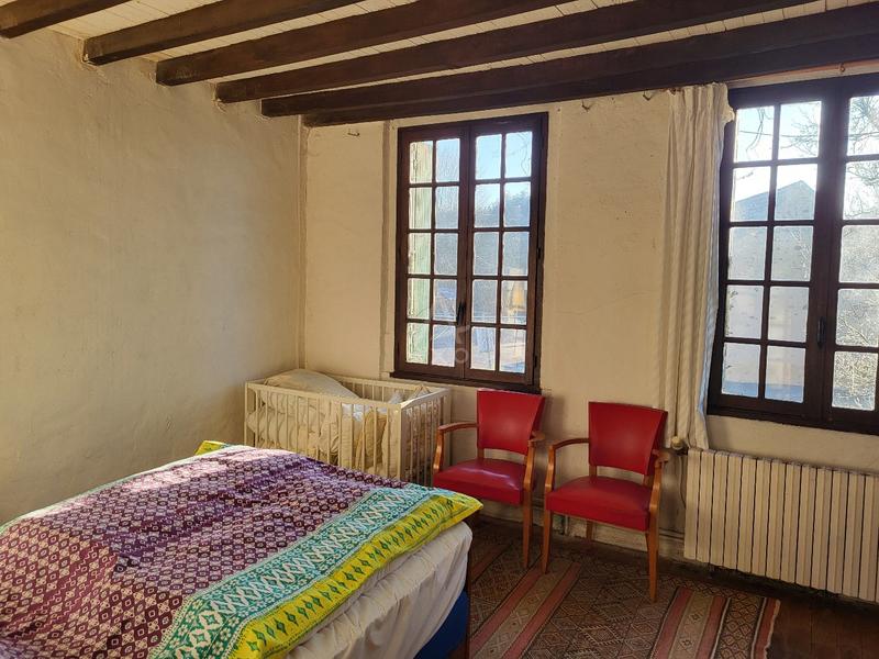 Propriété - 224 m² - 11 pièces