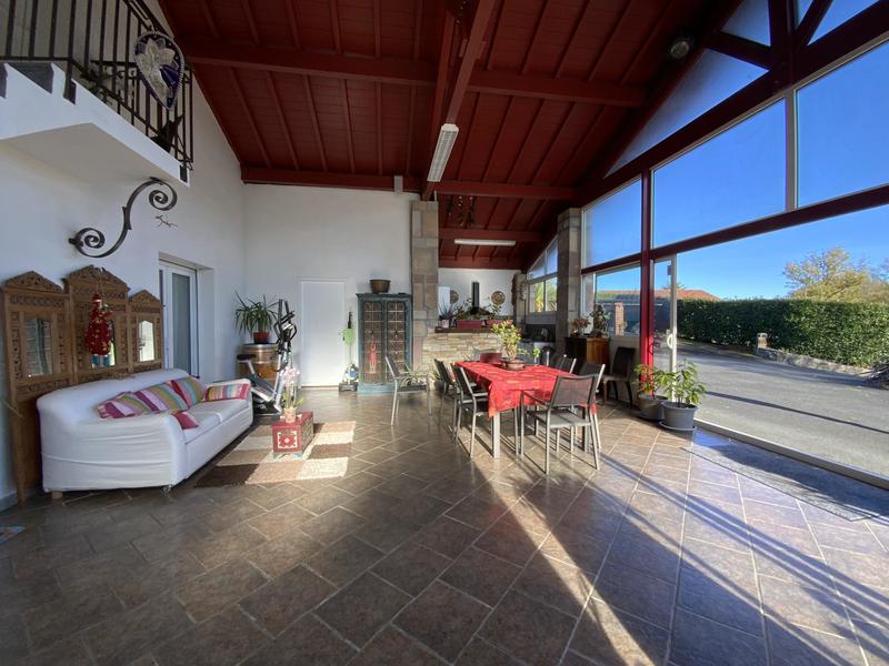 Maison - 148 m² - 6 pièces