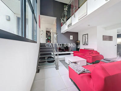 Maison - 177 m² - 7 pièces