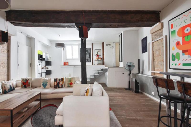 Loft - 87 m² - 4 pièces