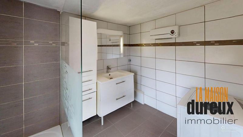 Appartement - 98 m² - 3 pièces