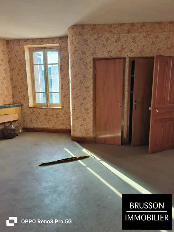 Maison - 104 m² - 4 pièces