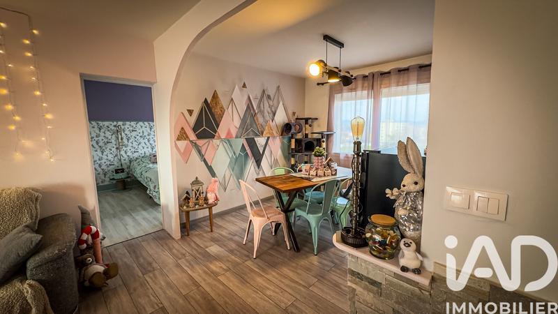 Appartement - 65 m² - 4 pièces