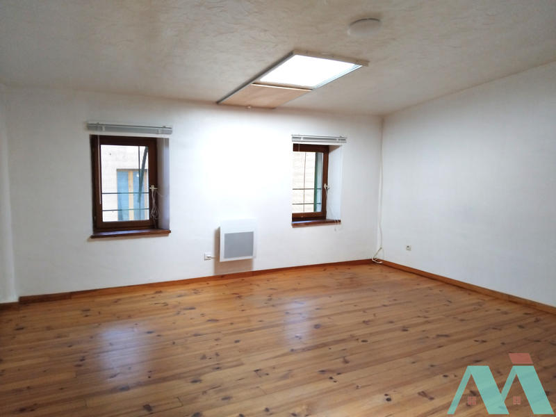 Maison de village - 100 m² - 5 pièces