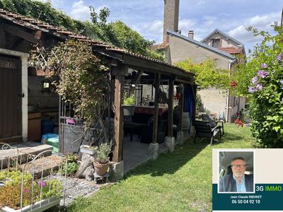 Maison - 136 m² - 7 pièces