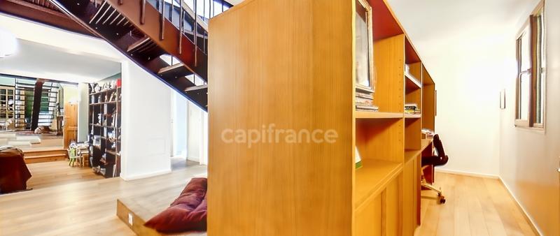 Propriété - 233 m² - 7 pièces