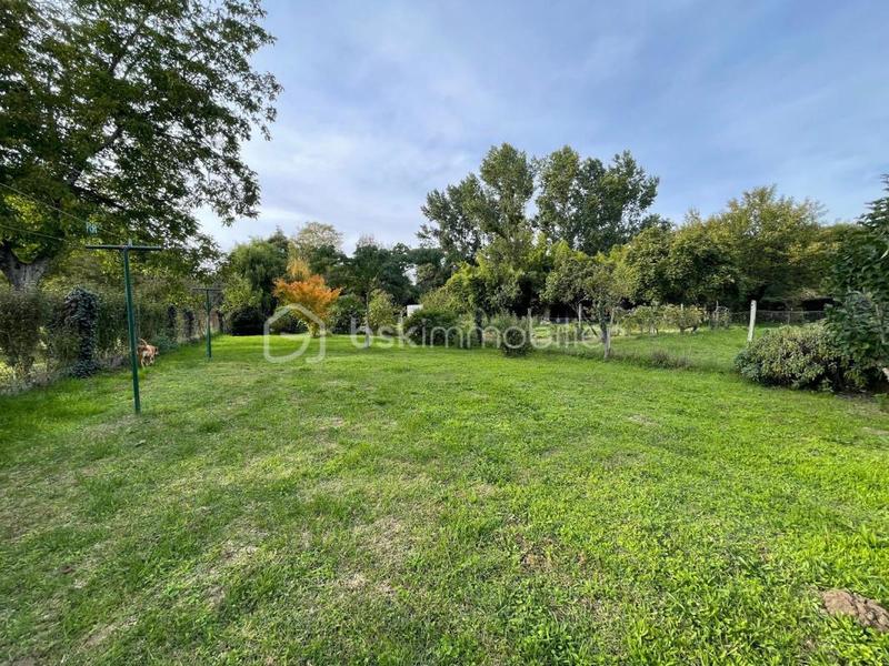 Maison en pierre - 77 m² - 4 pièces