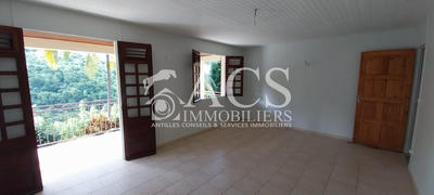 Appartement - 79 m² - 4 pièces