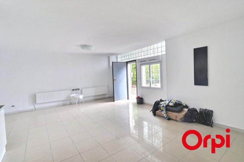 Local commercial - 186 m²