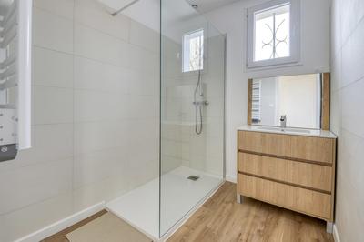 Maison traditionnelle - 110 m² - 5 pièces