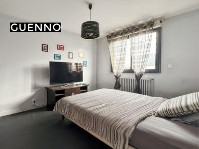 Maison - 145 m² - 5 pièces