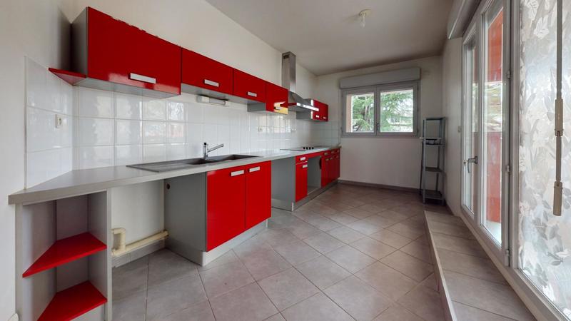 Appartement - 83 m² - 3 pièces