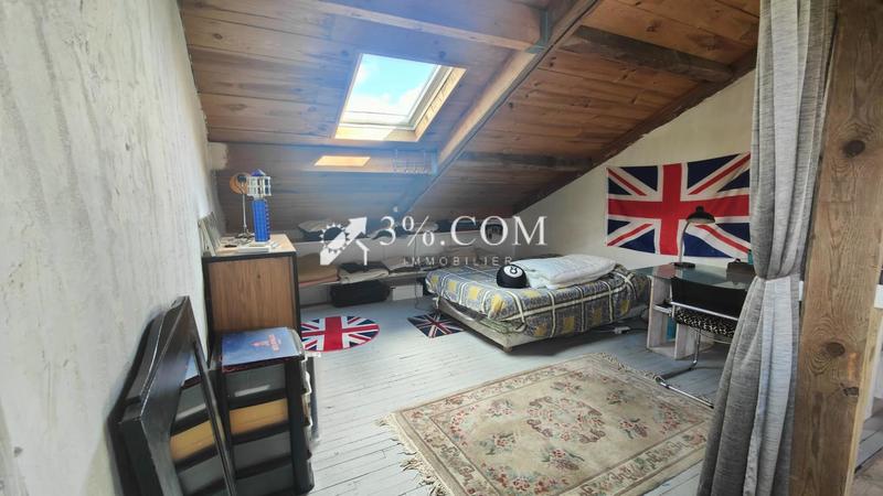 Maison - 186 m² - 5 pièces