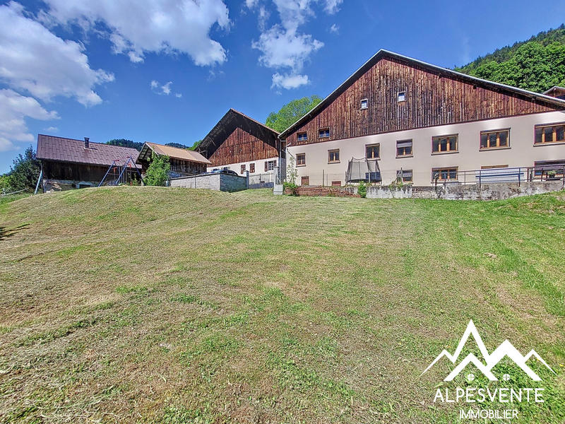 Appartement - 127 m² - 5 pièces