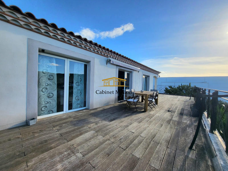 Maison - 210 m² - 4 pièces