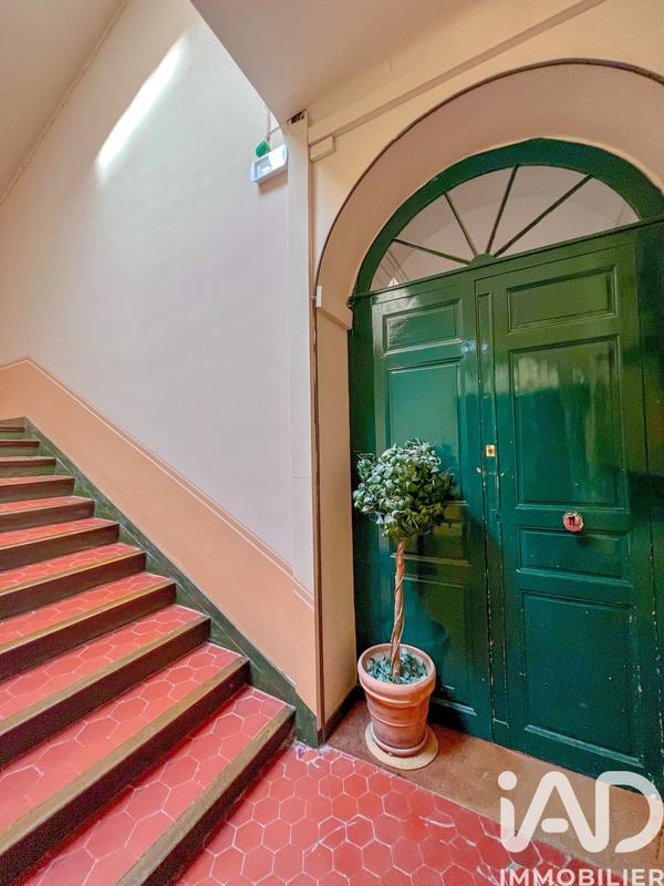 Appartement - 229 m² - 10 pièces