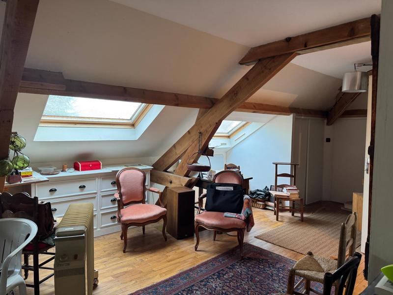 Maison - 192 m² - 9 pièces