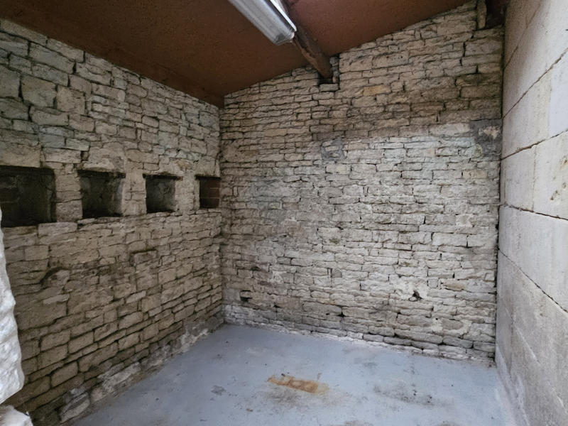 Maison - 180 m² - 4 pièces