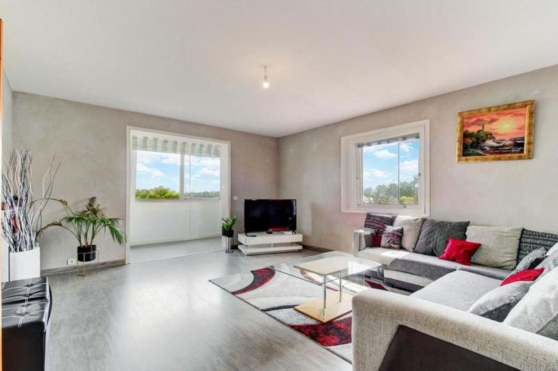 Appartement - 110 m² - 4 pièces