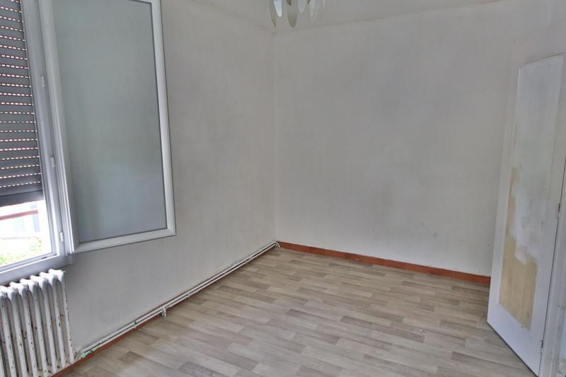 Maison - 90 m² - 6 pièces