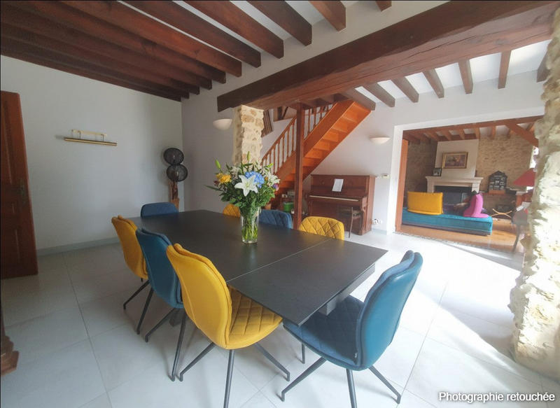Maison - 250 m² - 5 pièces